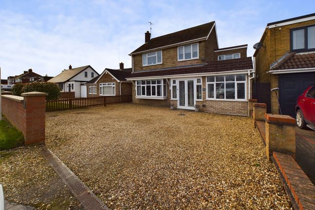 Peterborough Road, Farcet, PE7 4 bed detached house for sale