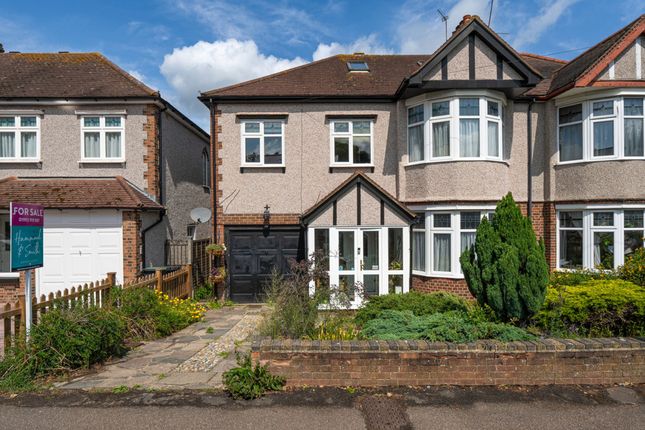 5 bedroom semi-detached house for sale