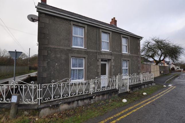 Tenby Road, St. Clears, Carmarthen 4 bed detached house for sale