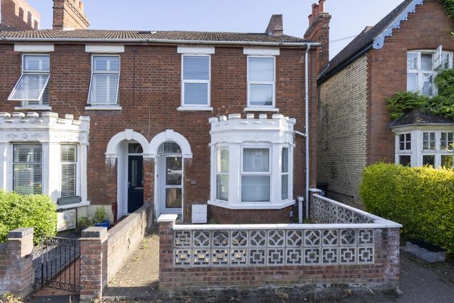 Lancaster Road, Hitchin, SG5 3 bed semi