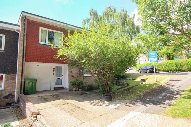 The Hoe, Carpenders Park 3 bed end of terrace house for sale