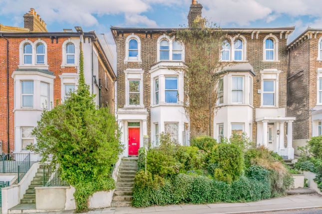 Charlton Church Lane, Charlton, SE7 1 bed apartment for sale