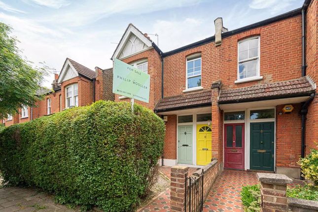 2 bedroom ground floor flat for sale