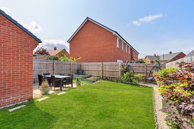 Mcculloch Meadows, Wallingford, OX10 3 bed semi