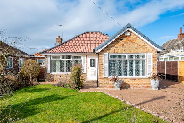 Elmpark View, York, YO31 1DY 2 bed detached bungalow for sale