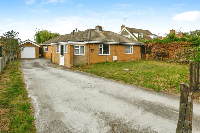 2 bed detached bungalow