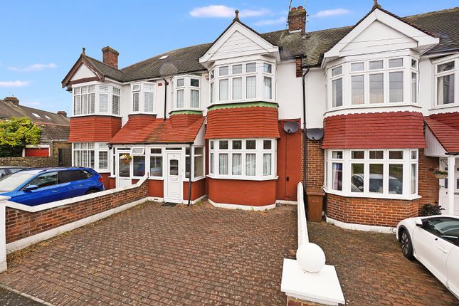 Hawthorne Avenue,  Rainham 3 bed terraced house for sale