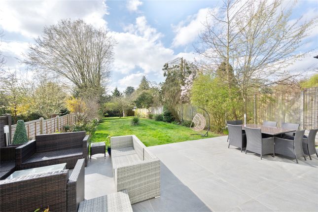 Northumberland Road, New Barnet... 4 bed semi