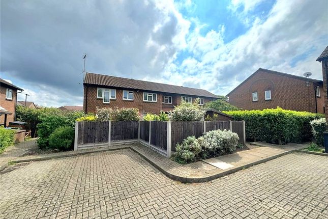 Littlemead, Woking, Surrey, GU21 1 bed apartment for sale