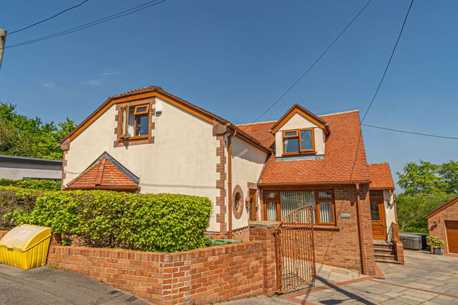 Sunlea Crescent, Pontypool, NP4 4 bed detached house for sale