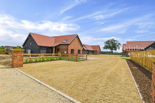 Mill Road, Winfarthing 4 bed detached house for sale