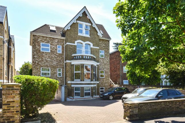 Sutherland Road, Ealing 2 bed apartment for sale