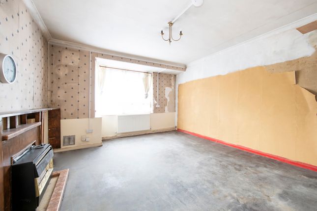Walton Court, Sheen Park, Richmond... 3 bed flat for sale