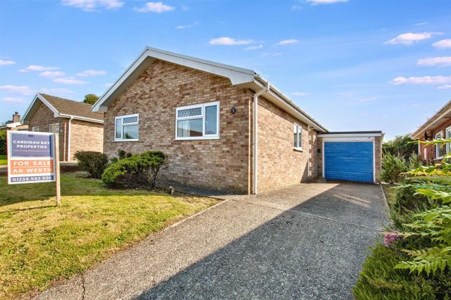 Dolwerdd Estate, Penparc, Cardigan 3 bed detached bungalow for sale