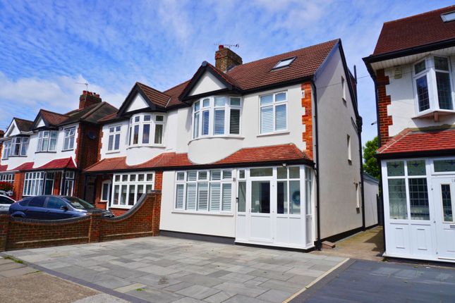 Compton Avenue, Romford, RM2 4 bed semi