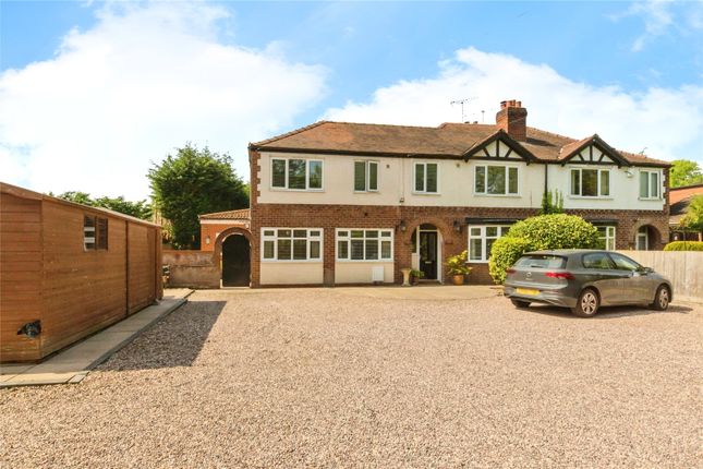 5 bedroom semi-detached house for sale