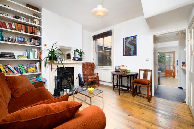 Monsell Road, London N4 3 bed terraced house for sale
