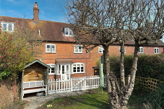 Durweston, Blandford Forum, Dorset, DT11 2 bed terraced house for sale