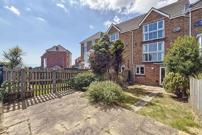 Llwyn Y Gog, Rhoose 4 bed townhouse for sale