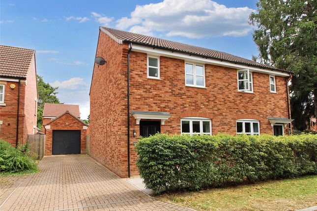 Greenacre Place, Berkshire RG14 3 bed semi