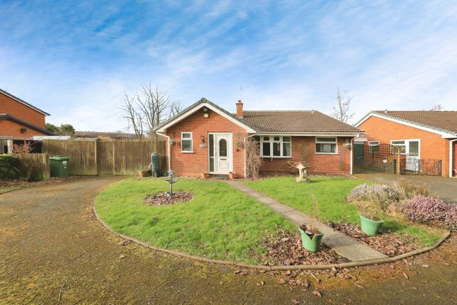 Harald Close, Staffordshire WV6 2 bed bungalow for sale