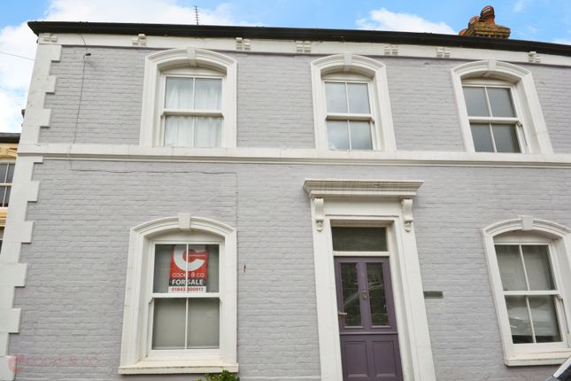 2 bedroom semi-detached house for sale