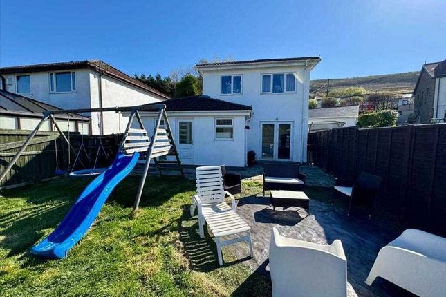 Porth CF39 3 bed detached house for sale