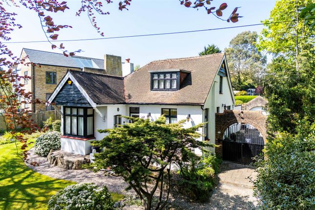 Tongdean Lane, Brighton 3 bed detached house for sale