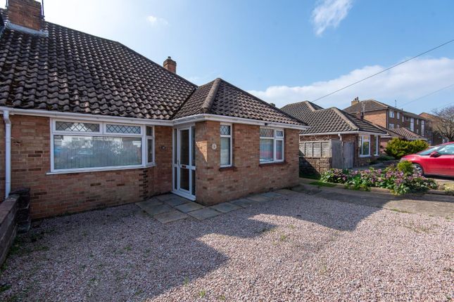 2 bedroom semi-detached bungalow for sale