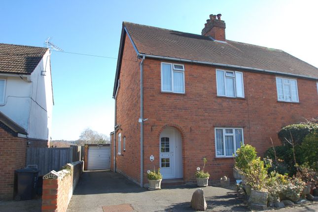 Albion Road, Chalfont St. Giles... 3 bed semi