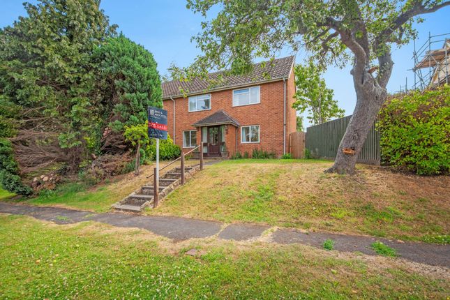 Hands Orchard, Great Comberton, WR10 3 bed semi