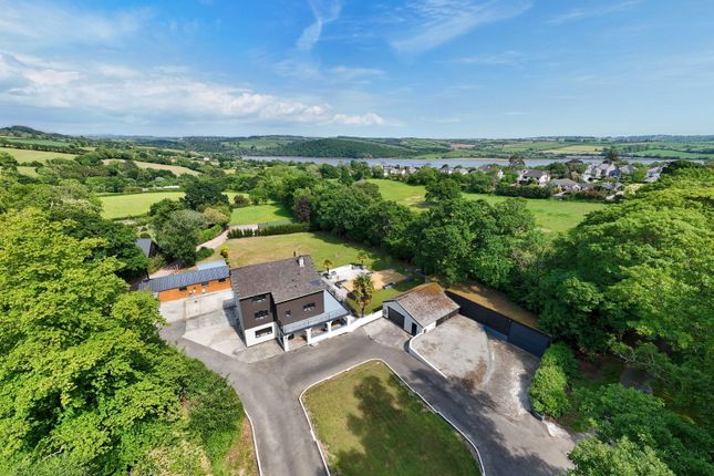 Station Road, Yelverton PL20 4 bed detached house for sale
