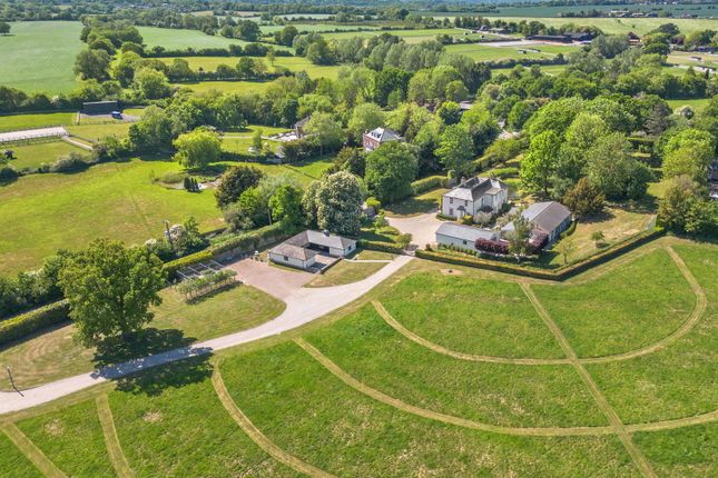Mountnessing Road, Ingatestone CM4 5 bed detached house for sale