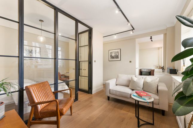 Vicarage Court, Vicarage Gate, London 1 bed flat for sale
