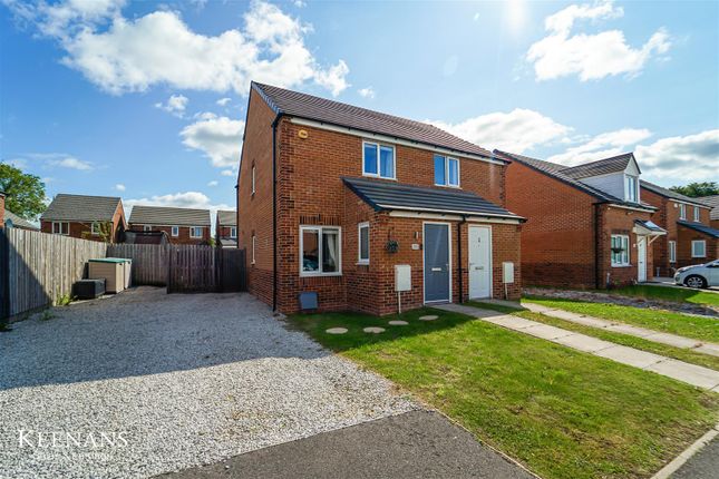2 bedroom semi-detached house for sale