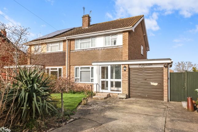 The Reddings, Cheltenham GL51 3 bed semi