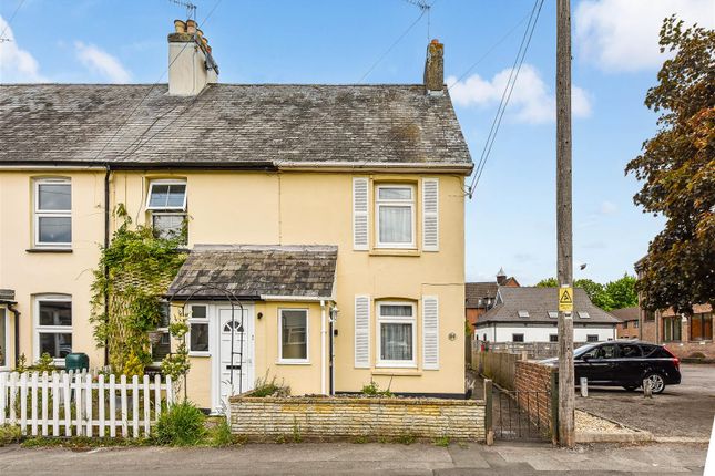 Newtown Road, Liphook 3 bed end of terrace house for sale