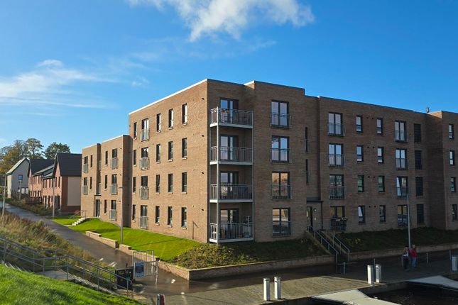 Flat 37 Canal Quarter, Winchburgh 2 bed apartment for sale