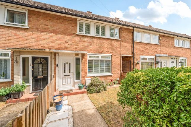 Slough,  Berkshire,  SL3 3 bed terraced house for sale