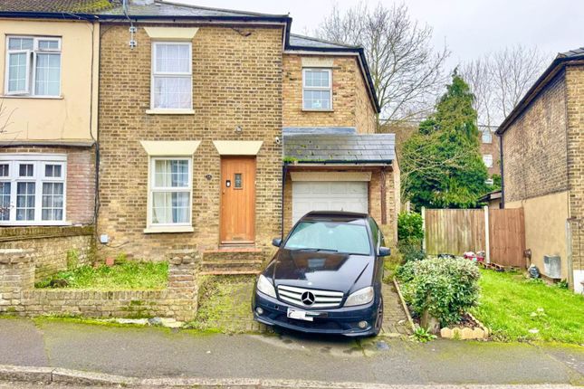 Tower Hill, Brentwood CM14 3 bed end of terrace house for sale