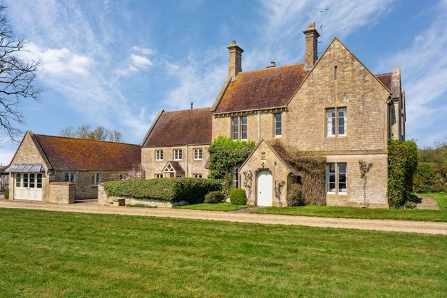 Buscot SN7 5 bed country house for sale