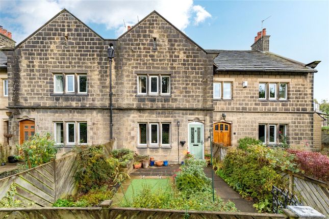 Park Gate Crescent, Guiseley, Leeds 3 bed terraced house for sale