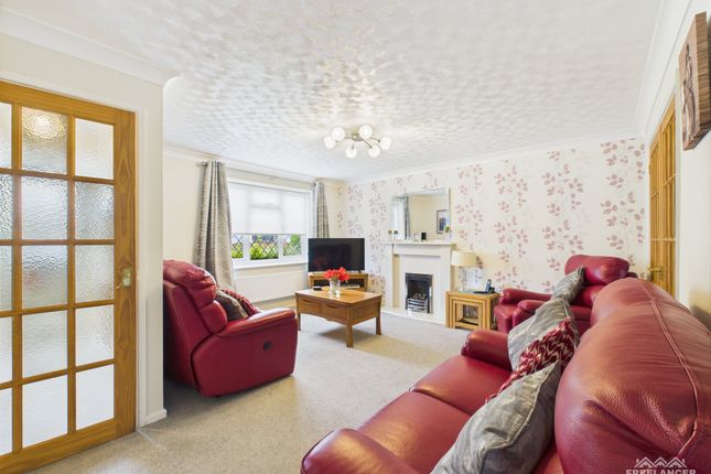 Cambria Close, Caerleon, Newport 3 bed detached house for sale
