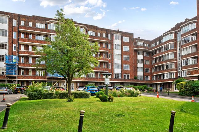 Belsize Avenue, London, NW3 1 bed apartment for sale