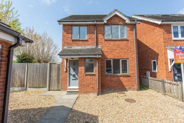 Oyster Close, Herne Bay, CT6 3 bed detached house for sale