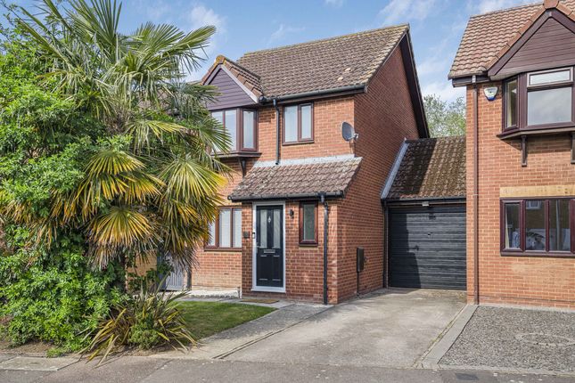 Falcon Mead, Bicester, OX26 3 bed detached house for sale
