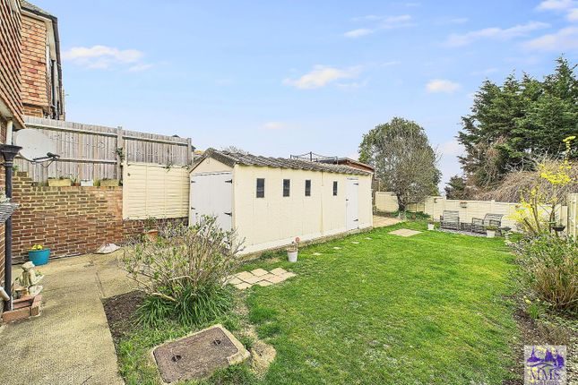 Pepys Way, Strood, Rochester 3 bed semi