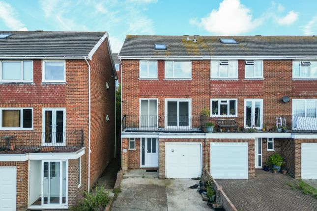 Slinfold Close, Brighton, BN2 3 bed terraced house for sale