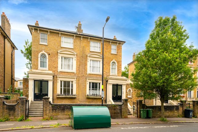 St. John's Crescent, London SW9 6 bed flat for sale