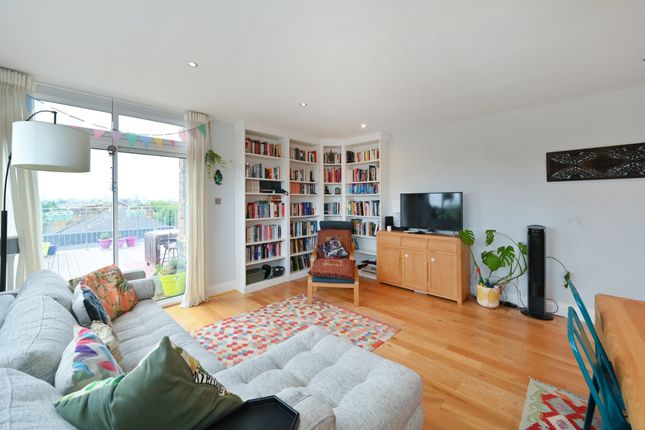 2 bed flat